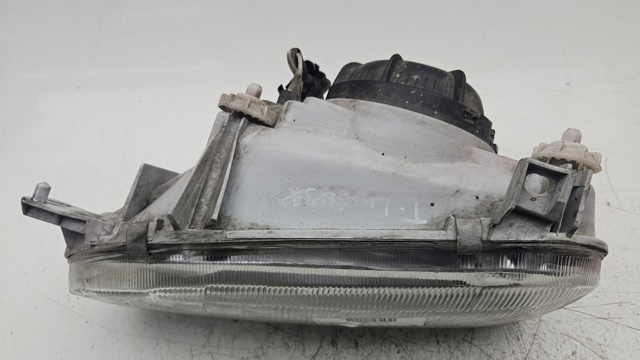 084411111L VAG Faro izquierdo comprar Madrid