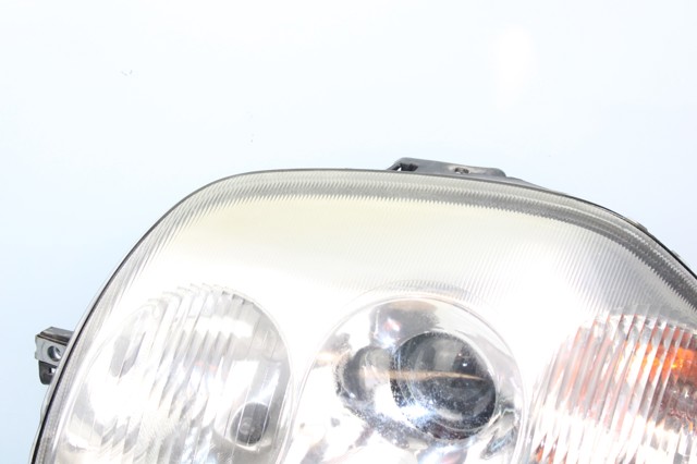 085511136L RENAULT Faro izquierdo  en stock Gandía