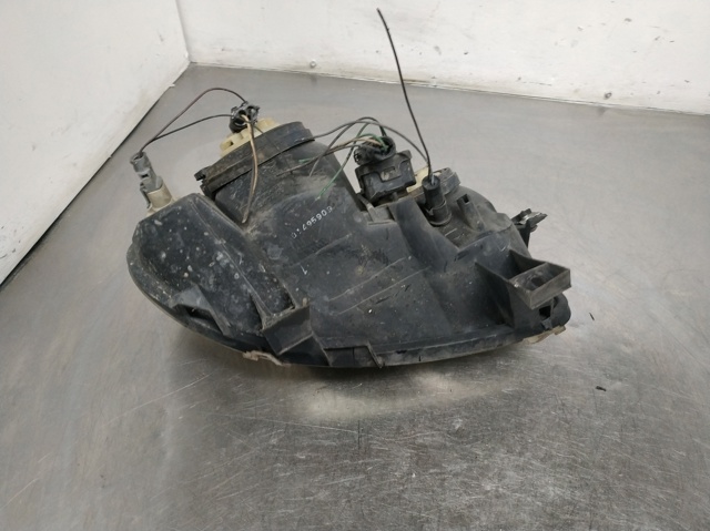 Comprar Faro izquierdo Renault Clio II BB, CB a bajo precio