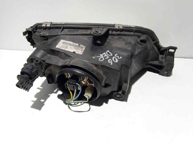Precio del repuesto Faros delantero izquierdo 306  hatchback