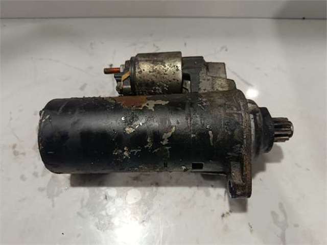 085911023A Motor de arranque  en stock Sabadell