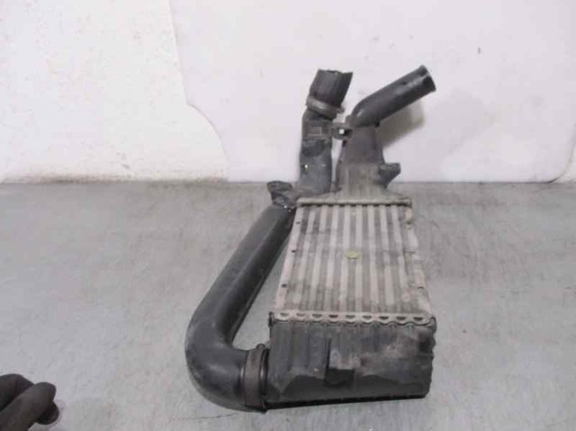 Radiador de aire de admisión Opel Zafira F75