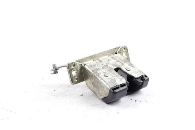 09130569 Cerradura de maletero  en stock Sabadell