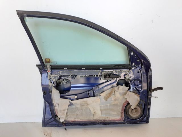 Comprar Puerta delantera izquierda Opel Omega  25, 26, 27 a bajo precio