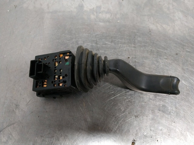 09185413 OPEL Conmutador izquierdo de la columna de dirección  en stock Gandía