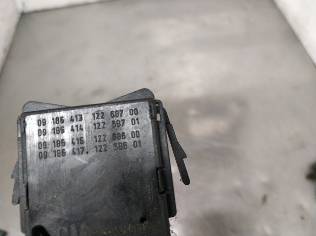09185413 OPEL Conmutador izquierdo de la columna de dirección  disponible Alicante