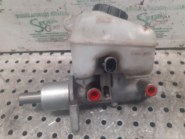09193225 OPEL Cilindro maestro de frenos  en stock Córdoba