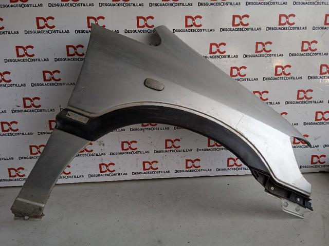 Aleta delantera izquierda para Opel Zafira  (F75)