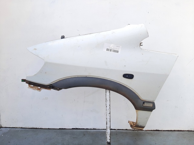 Aleta delantera izquierda para Opel Zafira  (F75)