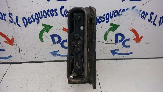 09199763 Piloto trasero derecho  en stock Castellón