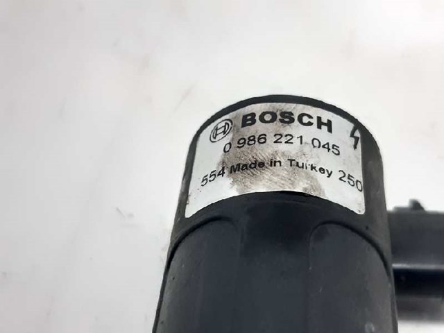 0986221045 Renault (RVI)