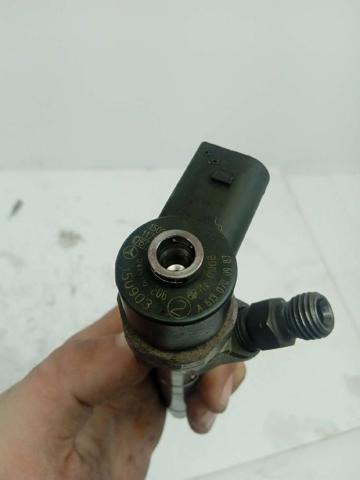 0986435067 MERCEDES Inyector  en stock Córdoba
