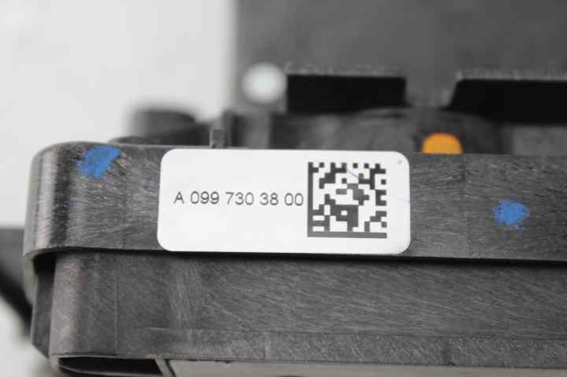 MERCEDES 0997309200 Cerradura de la puerta trasera derecha  en stock Valencia