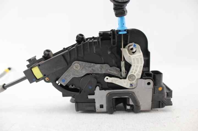 MERCEDES 0997309200 Cerradura de la puerta trasera derecha comprar Barcelona