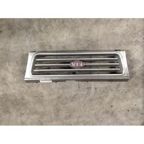 Precio del repuesto Parrilla de radiador Sportage  SUV
