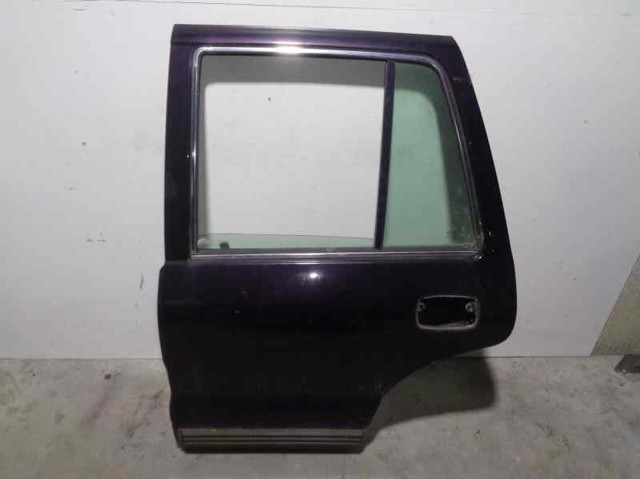 Puerta trasera izquierda 0K01F73020 Hyundai/Kia