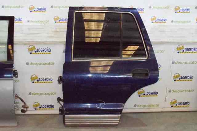 Puerta trasera izquierda 0K01F73020A Hyundai/Kia