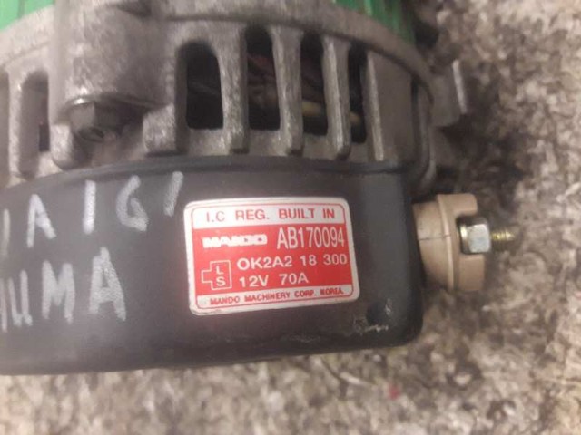 HYUNDAI 0K2A218300 Alternador  disponible España