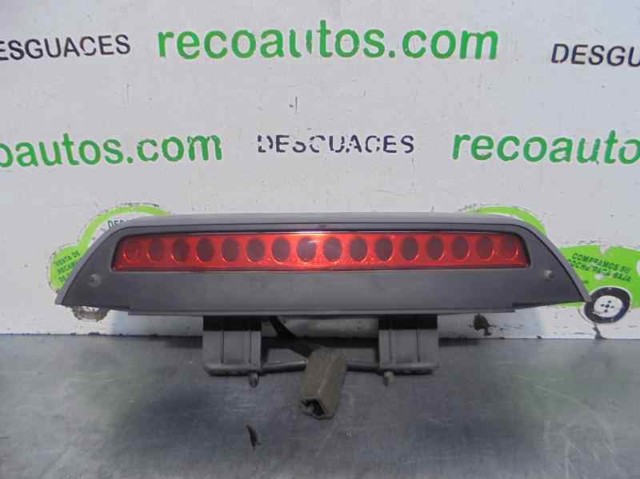 Lampara De Luz De Freno Adicional  0K2FB5158044 Hyundai/Kia