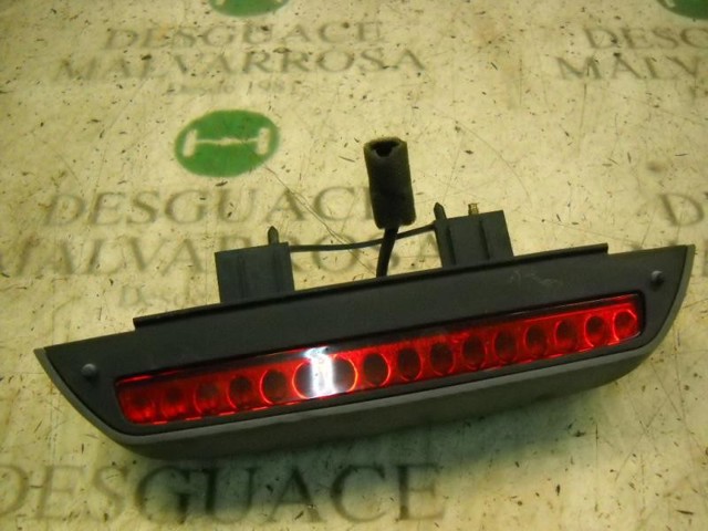Lampara de luz de freno adicional  KIA Carens  desde 39,20 €