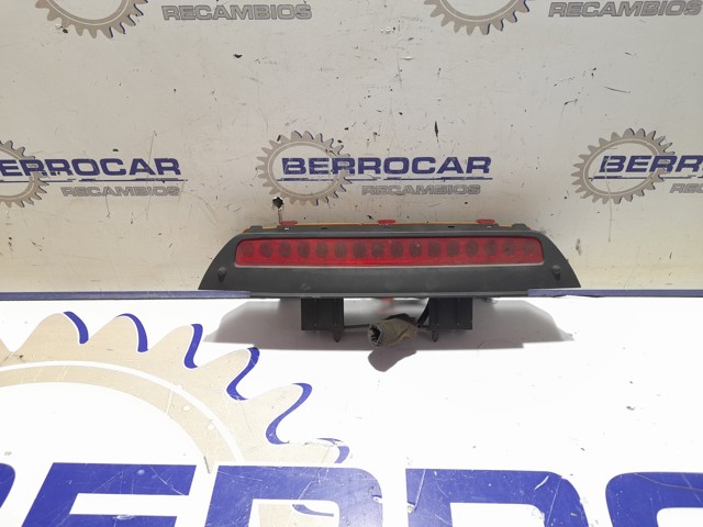 Lampara De Luz De Freno Adicional 0K2FB5158044 Hyundai/Kia