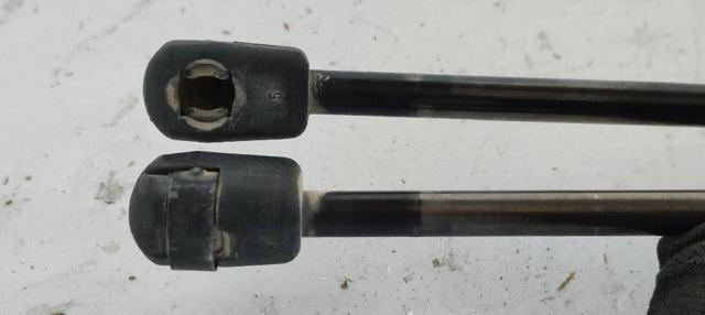 0K2FB62620B HYUNDAI Amortiguador maletero comprar Bilbao
