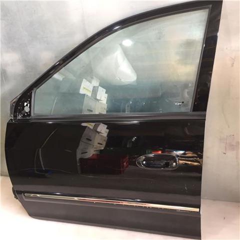 Puerta del conductor KIA Carens  (FJ)