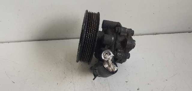 0K2KC32600 HYUNDAI Bomba de dirección comprar Bilbao