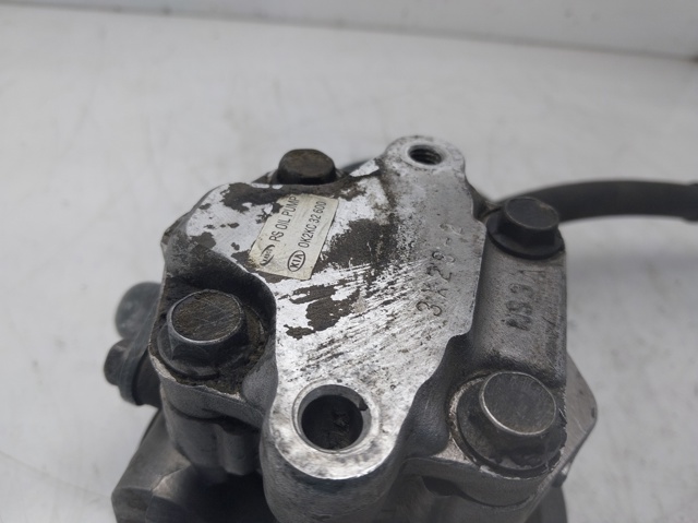 HYUNDAI 0K2KC32600 Bomba de dirección asistida  comprar en Ponferrada