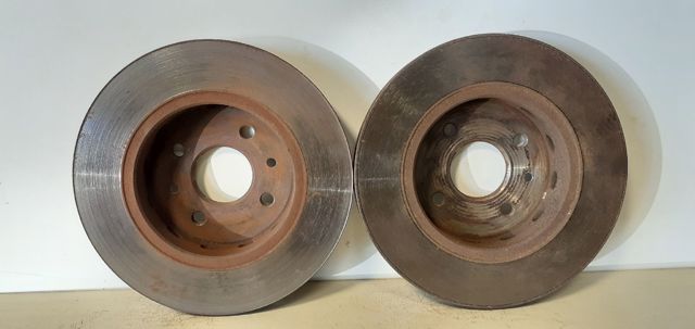 Frenos delanteros 0K2N133251 HYUNDAI