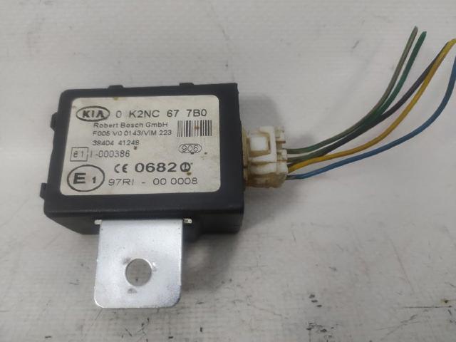 0K2NC677B0 Hyundai/Kia