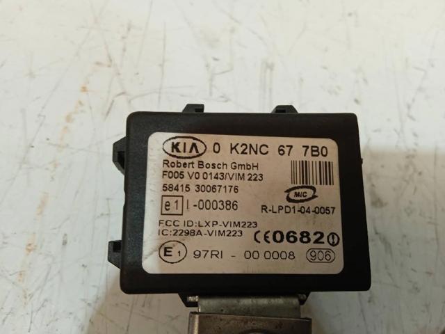HYUNDAI 0K2NC677B0 Módulo de control del inmovilizador comprar Tarragona