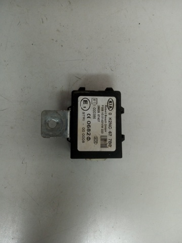 0K2NC677B0 Hyundai/Kia