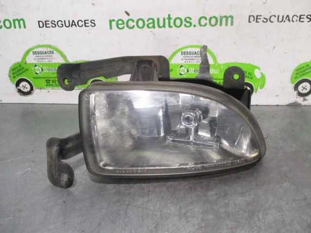 Luz antiniebla derecha 0K2S151510 Hyundai/Kia