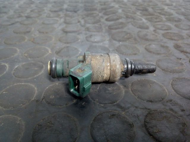Inyectores 0K30C13250 HYUNDAI