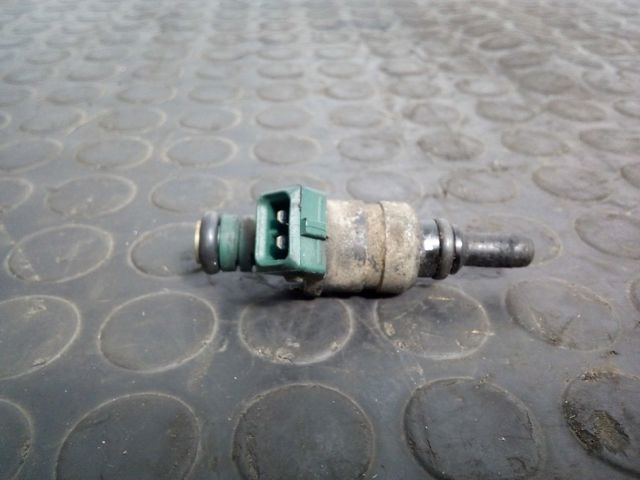 Inyectores 0K30C13250 HYUNDAI
