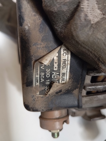 HYUNDAI 0K30D18300 Alternador  disponible España