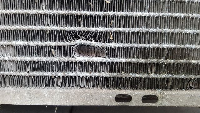 0K53A61481B Condensador aire acondicionado  en stock Sabadell