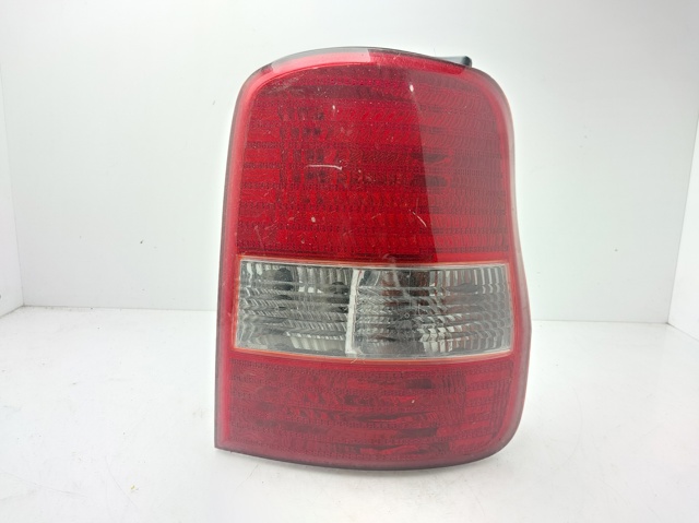 Comprar Piloto trasero derecho KIA Carnival II GQ a bajo precio