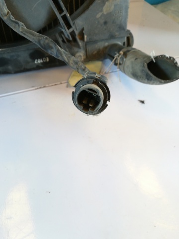 0K55215025B Difusor del radiador de refrigeración con motor y hélice  comprar en Reus