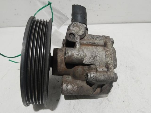 HYUNDAI 0K55232600D Bomba de dirección  en stock Terrassa
