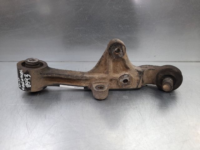 0K55234300B HYUNDAI Brazo inferior derecho de la suspensión delantera  en stock Córdoba