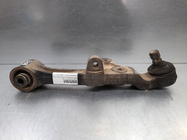 HYUNDAI 0K55234300B Brazo inferior derecho de la suspensión delantera  comprar en Murcia