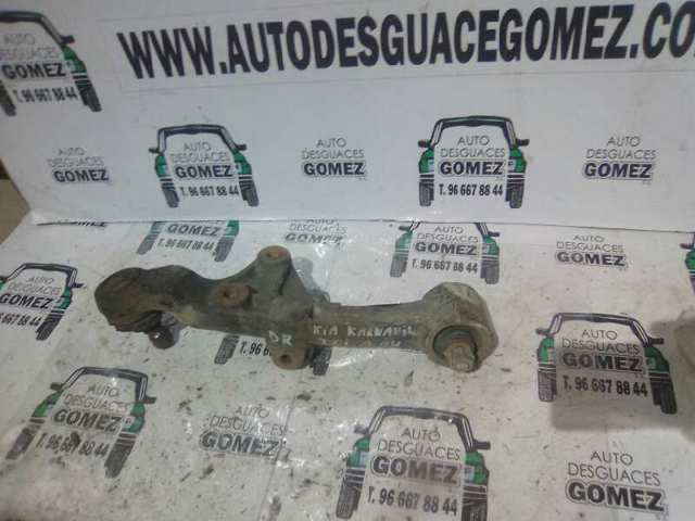HYUNDAI 0K55234300B Brazo inferior derecho de la suspensión delantera  comprar en Albacete