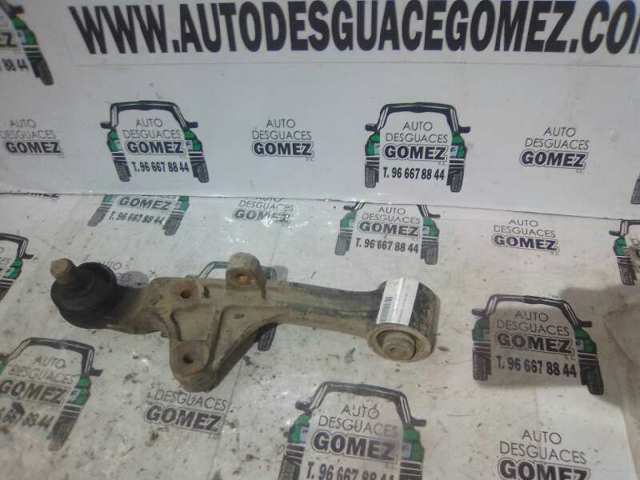 HYUNDAI 0K55234300B Brazo inferior derecho de la suspensión delantera comprar Pamplona
