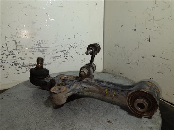 HYUNDAI 0K55234300C Brazo inferior derecho de la suspensión delantera  comprar en Murcia