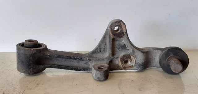 HYUNDAI 0K55234350B Brazo inferior izquierdo de la suspensión delantera  comprar en Murcia