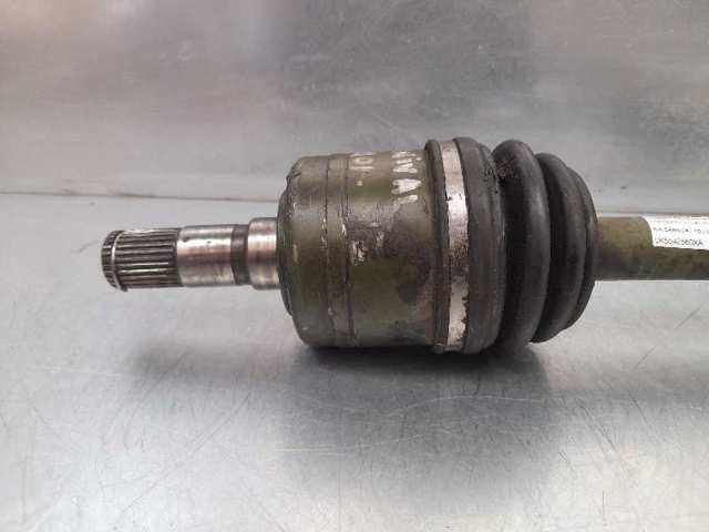 Semieje delantero izquierdo 0K5542560XA HYUNDAI