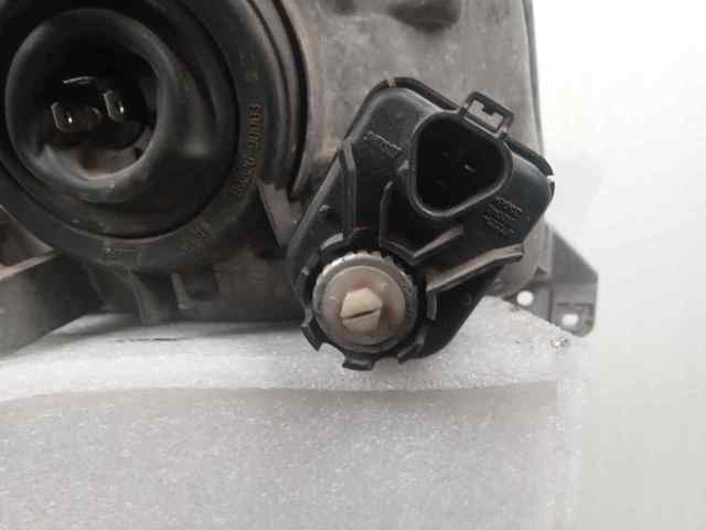 SUZUKI 10032078 Faro derecho  en stock Terrassa
