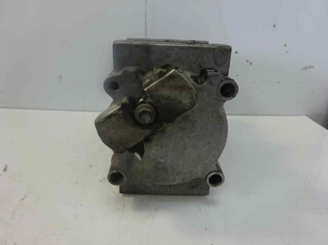 Compresor de aire acondicionado Ford Fiesta JAS, JBS